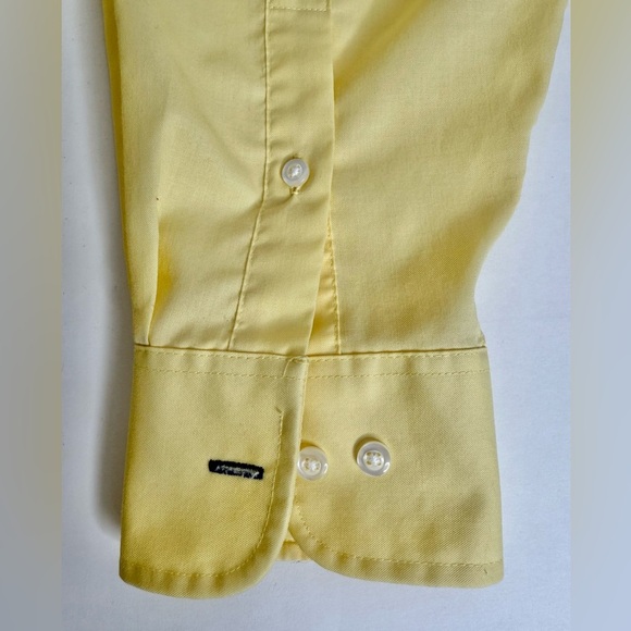 IZOD Quick Dry 16.5 Neck Men’s Regular Fit 34/35 Button Down Yellow Dress shirt - Picture 8 of 15